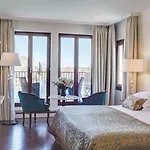 Cipriani, A Belmond Hotel, Hotel