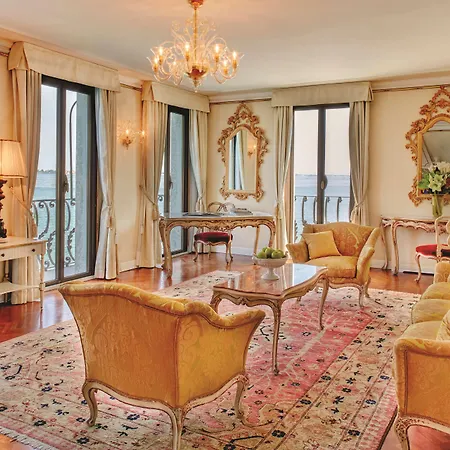 Cipriani, A Belmond Hotel, Szálloda 5*