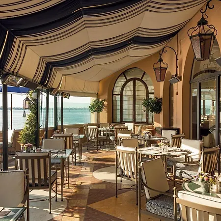 بيلمود كيبرياني 5* البندقية