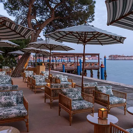 بيلمود كيبرياني 5* البندقية